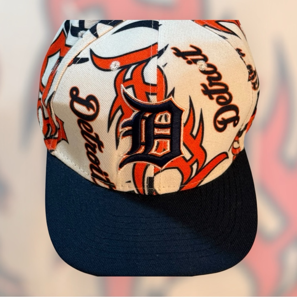 NWT Officially licensed MLB Detroit Tigers hat